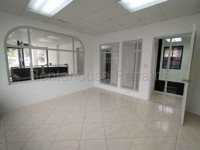 Commercial Property - Local Comercial en El Carmen